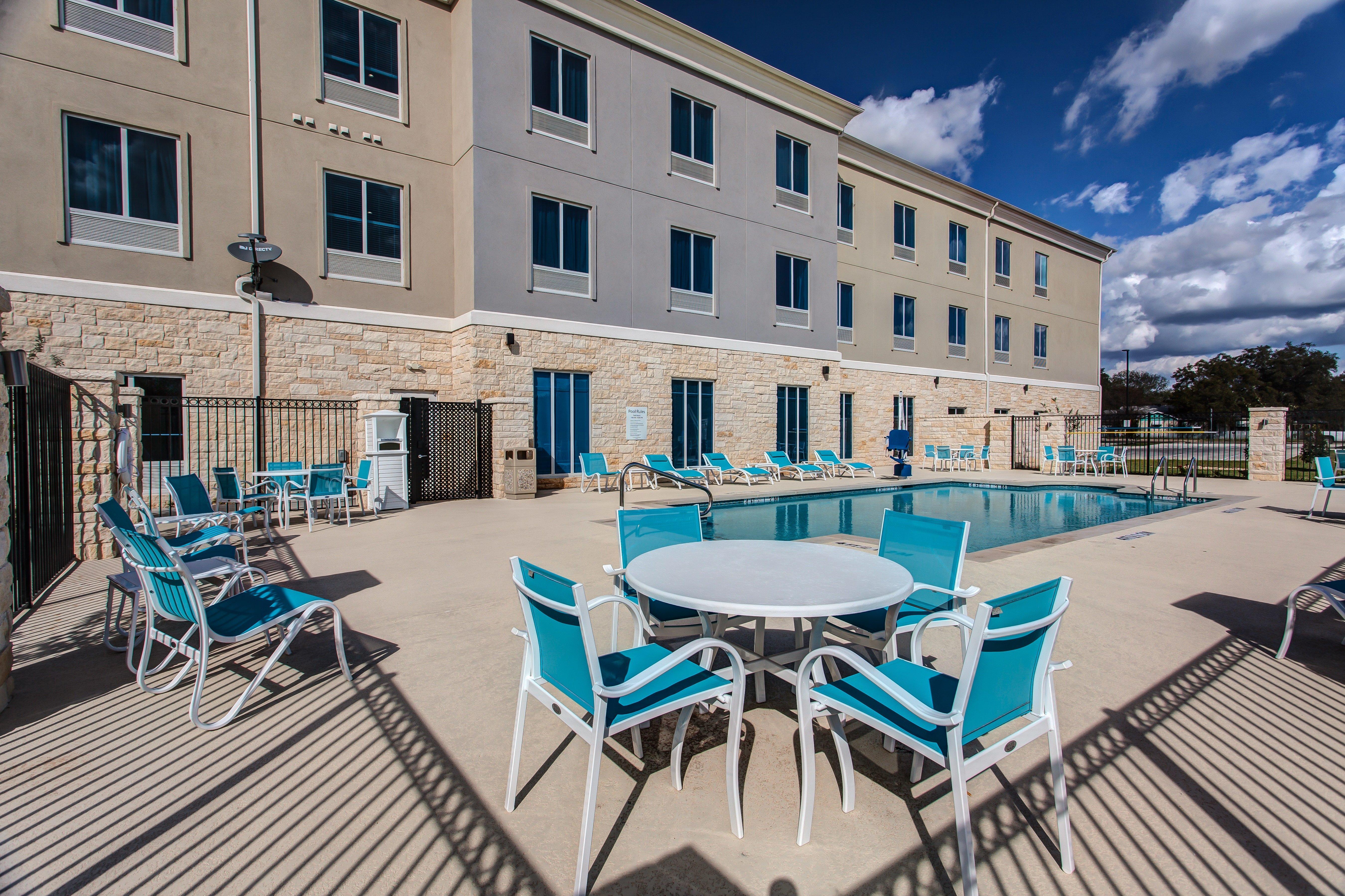 Holiday Inn Express & Suites Gatesville - N. Ft Hood By Ihg Εξωτερικό φωτογραφία
